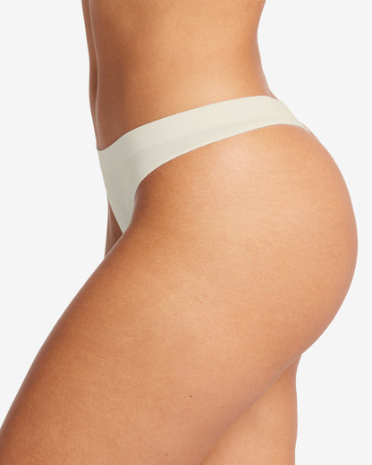 Seamless Bamboo Thong | Vanilla